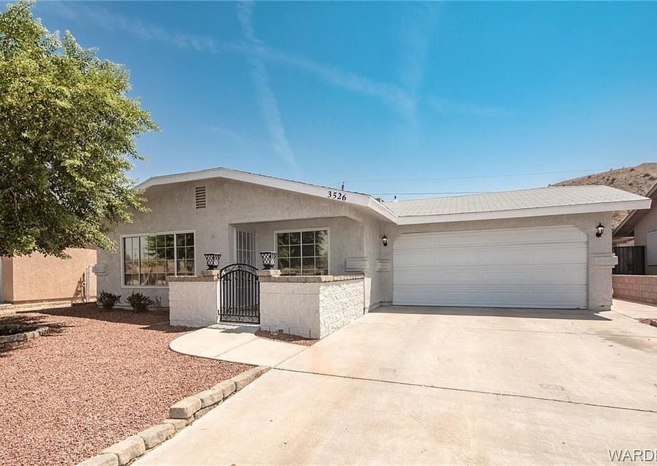 1st image of 3526 Gloria Ave