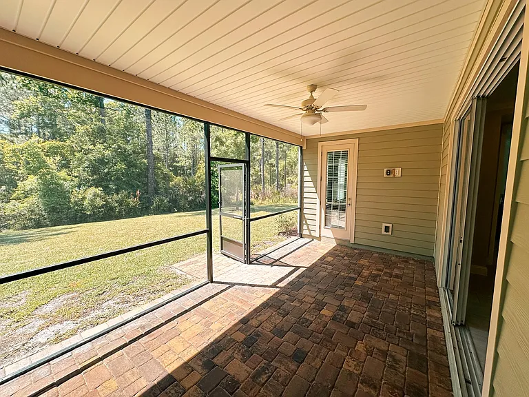 560 Glorieta Dr — Photo 13