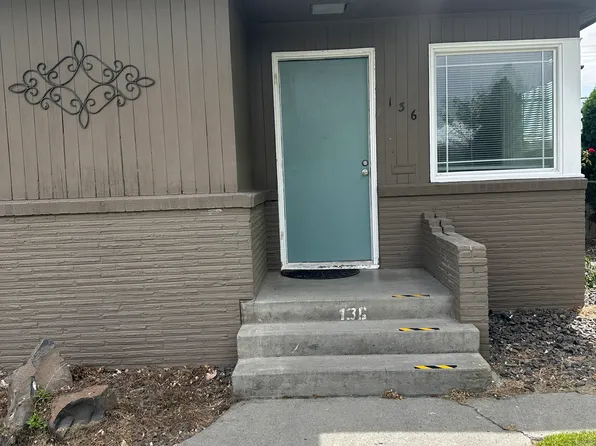 136 F St NW, Ephrata, WA 98823