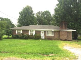 112 Denton St, Bruce, MS 38915
