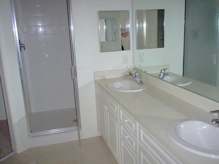 Master En Suite Bath Double Sink Vanity