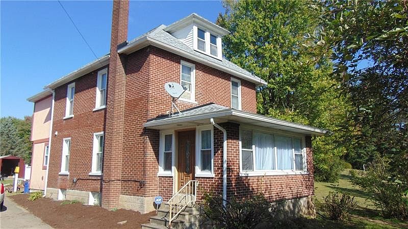 1st image of 5 Fleetwood Dr