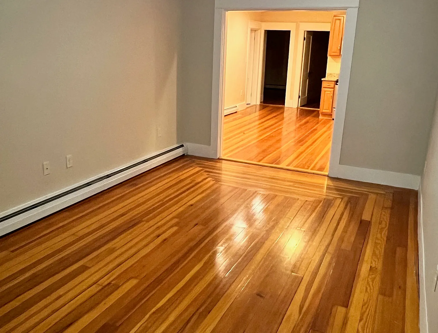 2 bed, 954 sqft, $1,775 — Photo 4