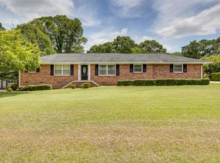 102 Green Forest Dr, Anderson, SC 29625