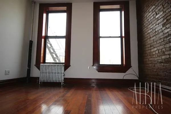 Rented by Alpha Properties NYC I LLC | media 28