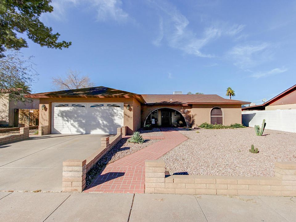 1st image of 11014 N 54th Dr