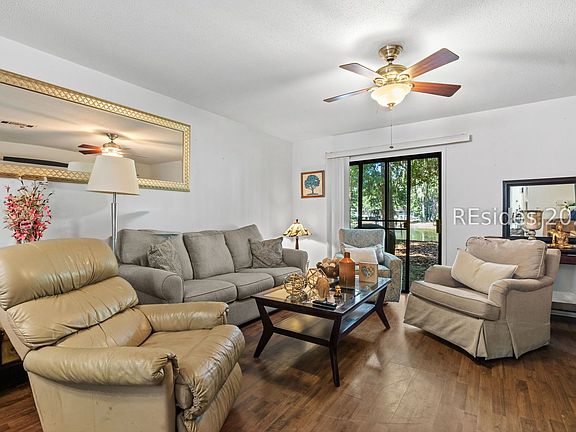 5th image of 96 Mathews Dr APT 106