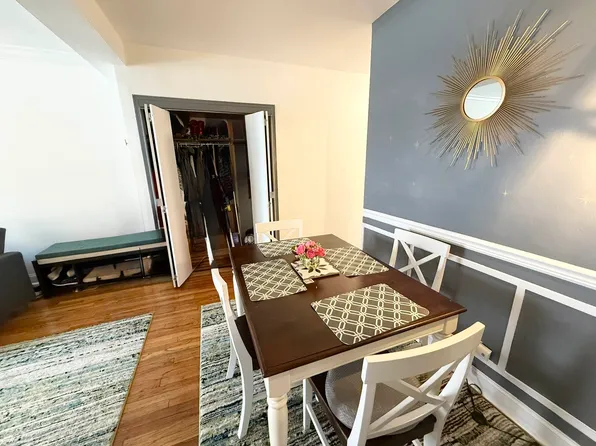 330 East 70th Street image 4 of 13