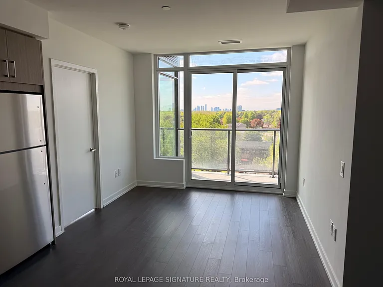 4000 Eglinton Ave W #622 — Photo 6