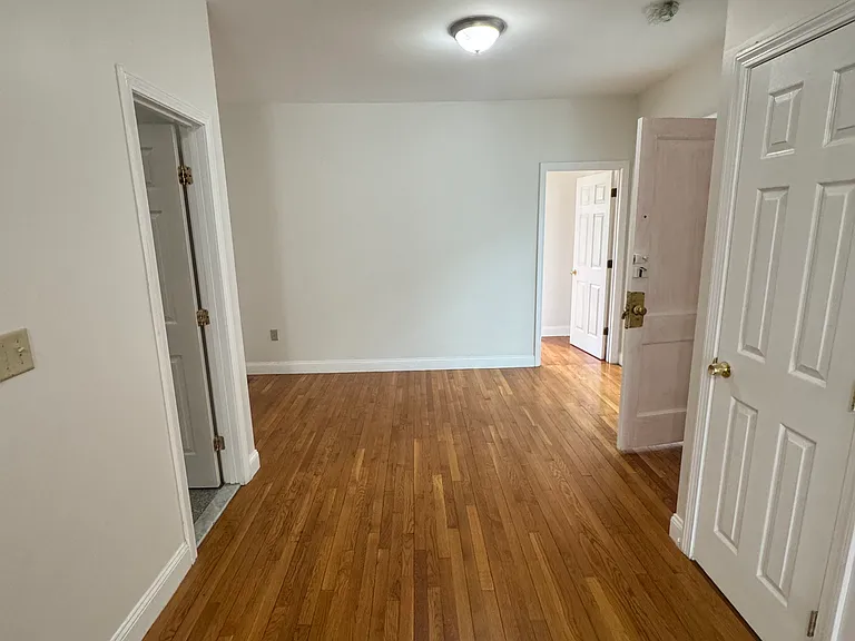 41 Egremont Rd #6 — Photo 22