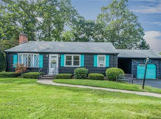 31 Gail Rd, Farmington, CT 06032