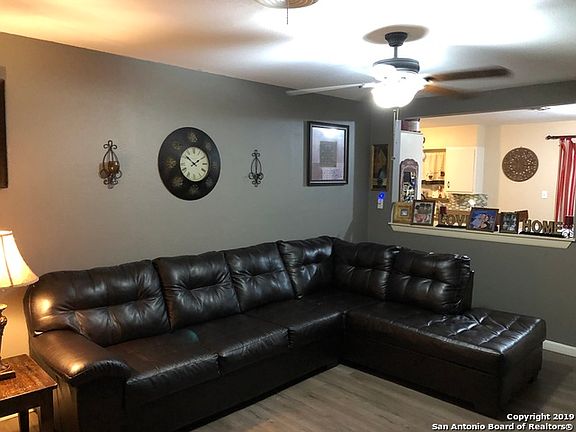2nd image of 4627 Hershey Dr