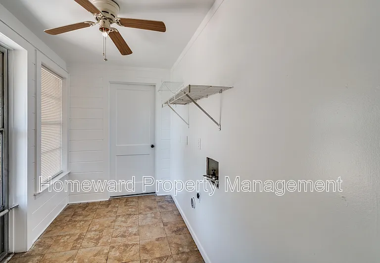 2841 Scruggs Park Dr — Photo 11