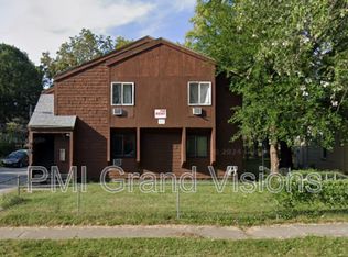 904 W Macon St APT 5, Decatur, IL 62522
