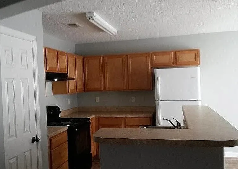 8839 Macon Rd — Photo 4