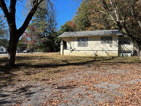 4th image of 512 Saint Joseph Dr NW