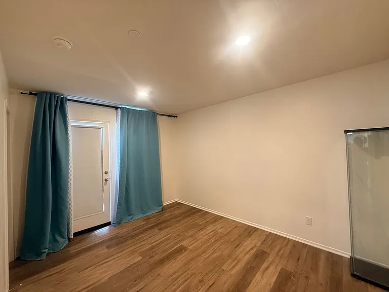 5475 Tangerine Ave — Photo 7