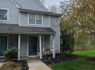 312 Towne Dr, Manalapan, NJ 07726