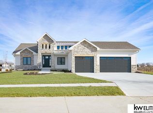 3919 S 210th Ave, Elkhorn, NE 68022