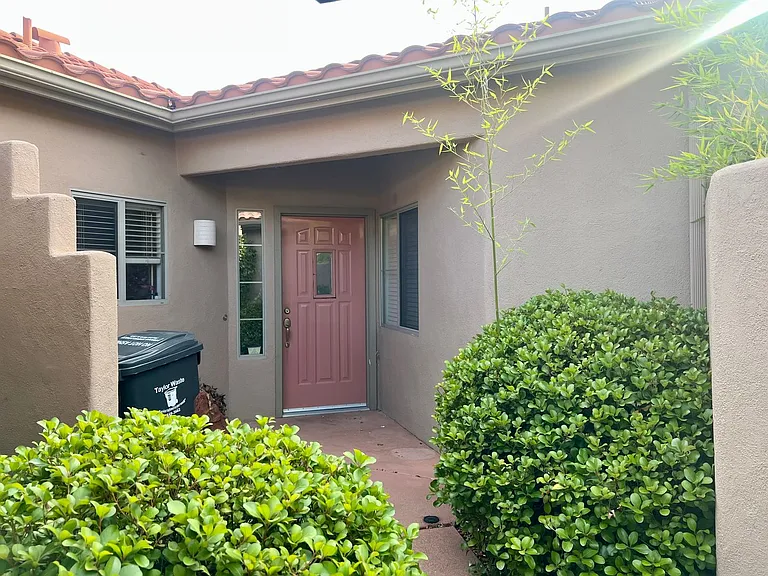 811 Dusty Rose Dr — Photo 3
