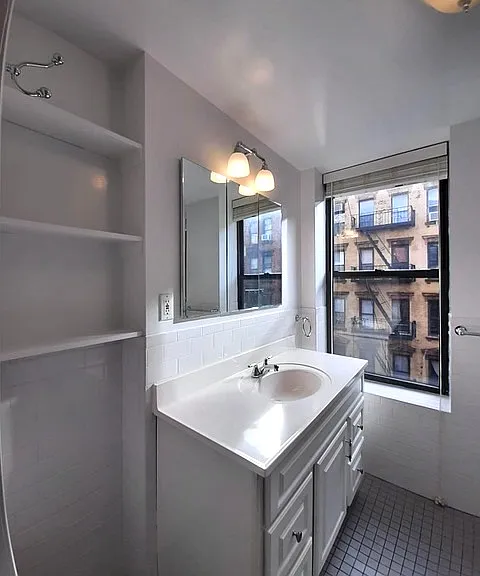 146 Sullivan St #13 — Photo 10