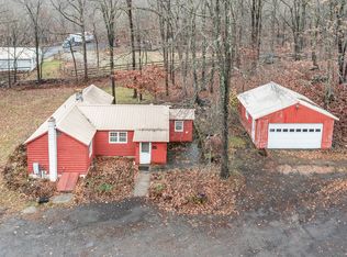 59 Pope Rd, Oxford, CT 06478