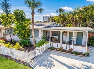 424 Canal Rd, Sarasota, FL 34242