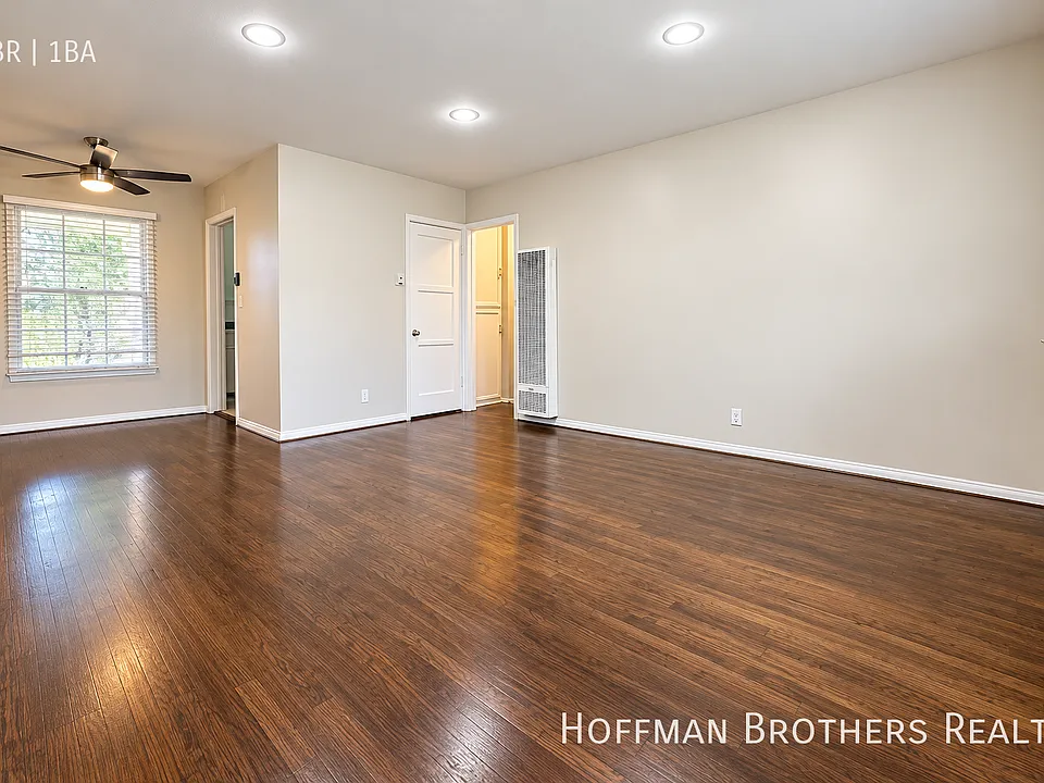 5959 Cahuenga Blvd #C