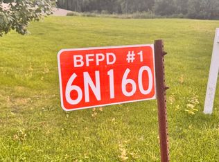 6N160 Garden Ave, Roselle, IL 60172