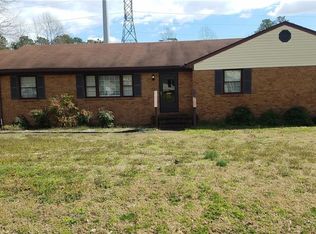 1713 Forestdale Dr, North Chesterfield, VA 23235