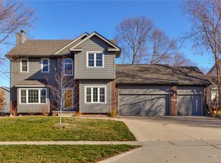 319 NW Horizon Ct, Ankeny, IA 50023