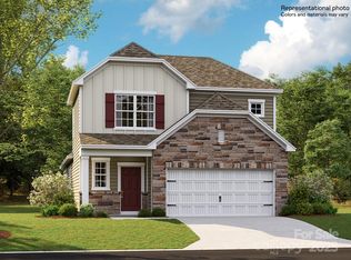 233 Runner Stone Ln, Fort Mill, SC 29715