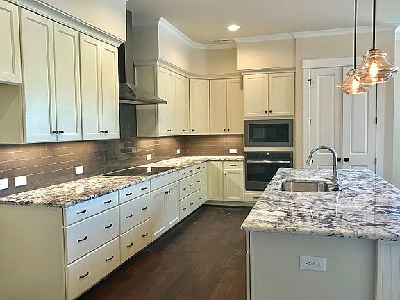 Single level patio home