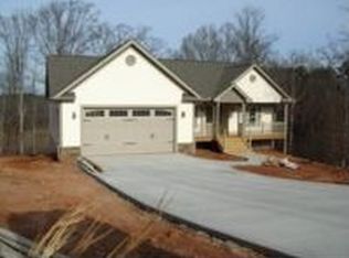 311 Willow Brook Ln, Seneca, SC 29678