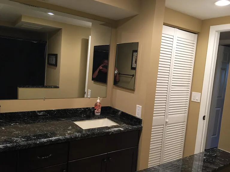 2nd bathroom