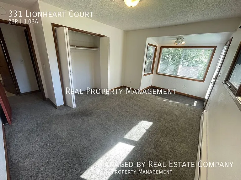 331 Lionheart Ct — Photo 10