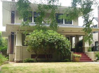 2111 SE Elliott Ave, Portland, OR 97214