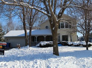 2864 Skycrest Cir, Stoughton, WI 53589