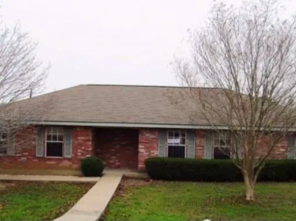 110 Janette Dr, Kyle, TX 78640