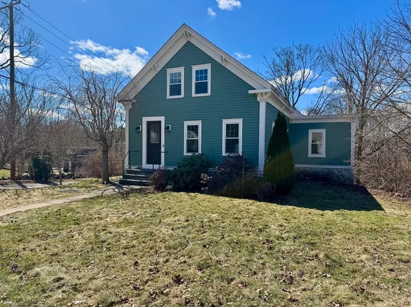 20 South St, Plainville, MA 02762
