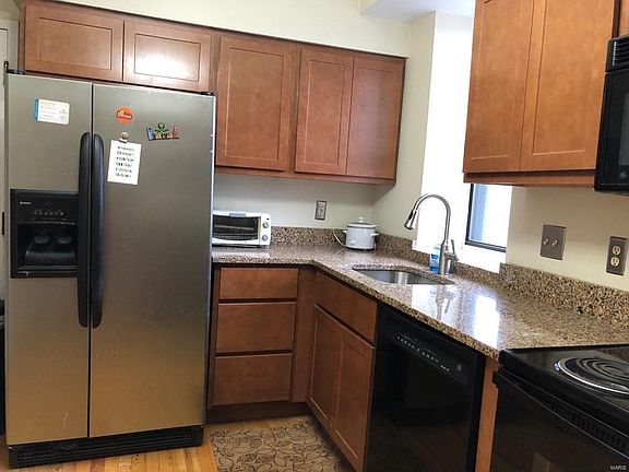 5th image of 5580 Waterman Blvd APT 3N