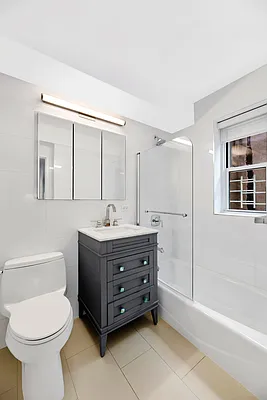 Sold by Bond New York | media 26