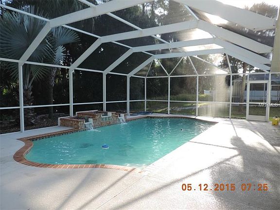 4th image of 3638 Candia Ave