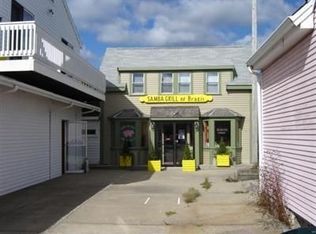 570 W Main St, Hyannis, MA 02601