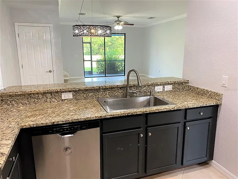 7280 Ketch Pl — Photo 8
