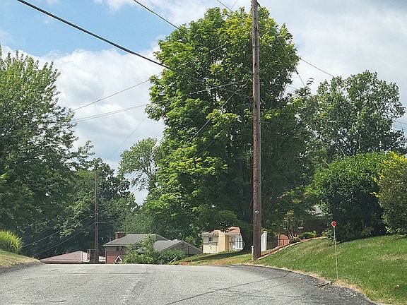 4th image of 1208 Harvest Dr