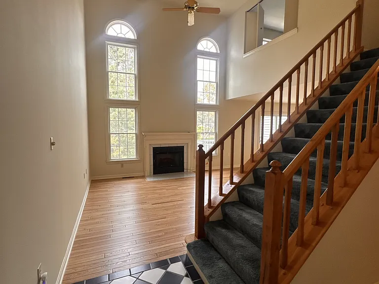 4282 Wimbledon Dr — Photo 5