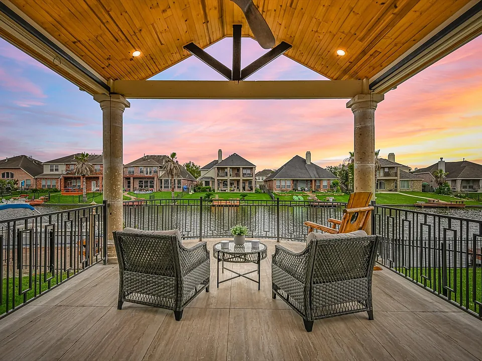 18022 Dunoon Bay Point Ct