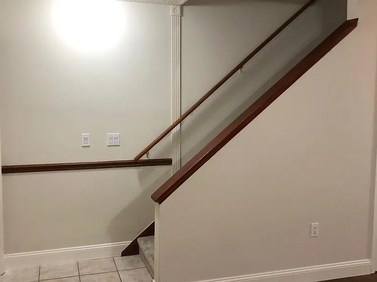 915 Sunridge Dr — Photo 10
