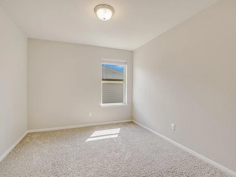 309 Chickasaw Ln — Photo 8